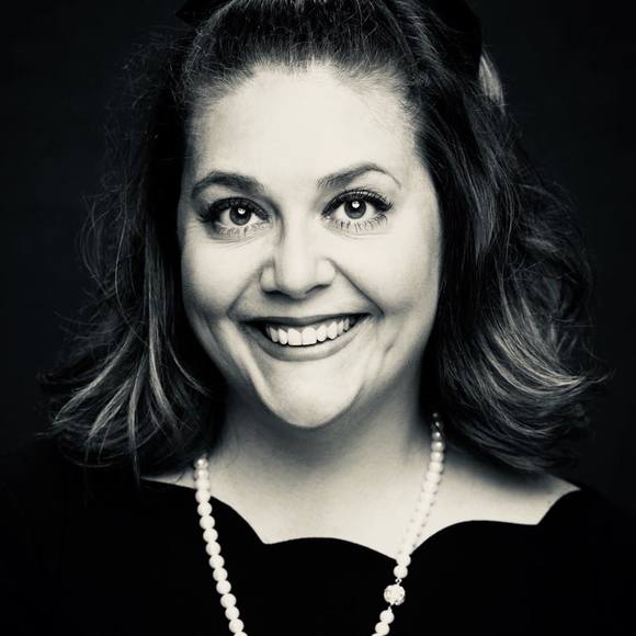 Meet your Posher, Amy - Picture 1 of 1